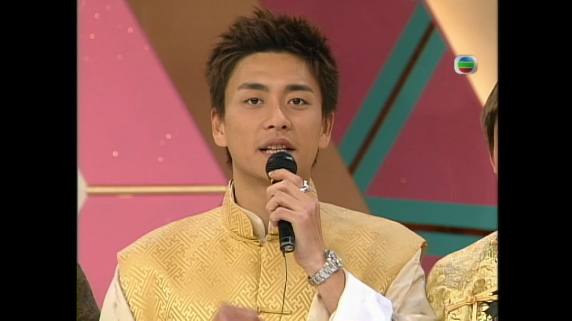 图片[6]-2002 阖家喜庆迎骏马 [1080P/TS源码/4.95G]-金曲拾光机 - MusiCore@乐影带