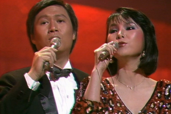 关正杰 黄露仪 – 常在我心间