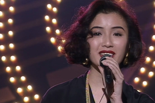 最受欢迎女新人奖：[金] 叶玉卿／[银] 汤宝如／[铜] 何婉盈