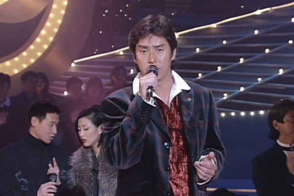 演绎邓丽君作品:谭咏麟 - 泪的小雨/罗文 - 甜蜜蜜/梅艳芳 - 月亮代表我的心