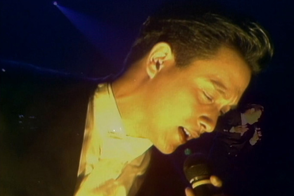 张国荣 - Medley／爱慕