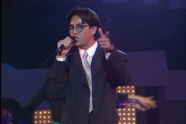 谭咏麟 - 曾经/痴心的废墟/知心当玩偶