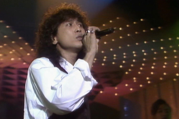 齐秦 - 别在窗前等我