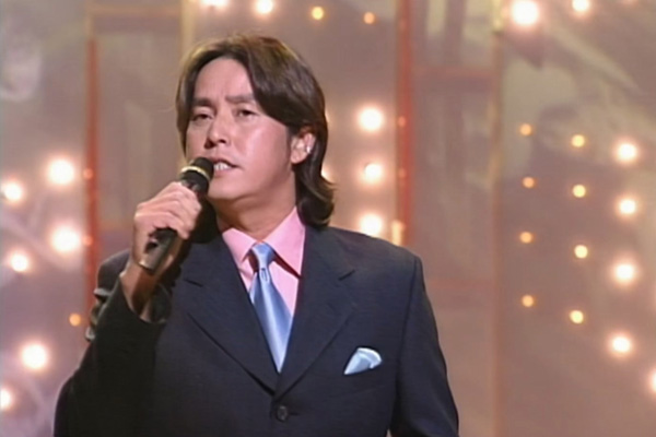 谭咏麟 - 用去最后那半分温柔