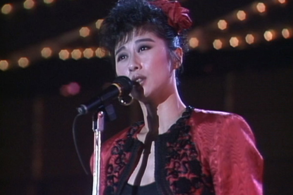 叶倩文 - 海旁独唱／干一杯／Over the Rainbow