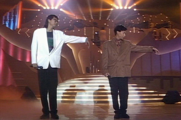 廖伟雄 胡大为 - 多曲风演绎《爱在深秋》