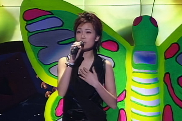 容祖儿 - 谁来爱我