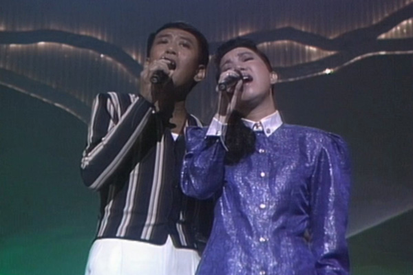 罗文 苏芮 - 是否/Love is Over